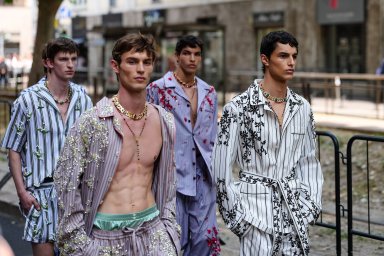 Milan Men's Fashion Week 2026: The Global Capital of Menswear Sets New Trends Milan Men's Fashion Week 2026: The Global Capital of Menswear Sets New Trends