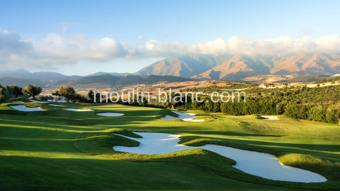 Golf in Marbella: The Best Courses on the Costa del Sol