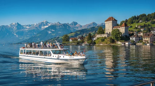 Exclusive Zurich Experiences: Lake Cruises, Shopping & the Alps