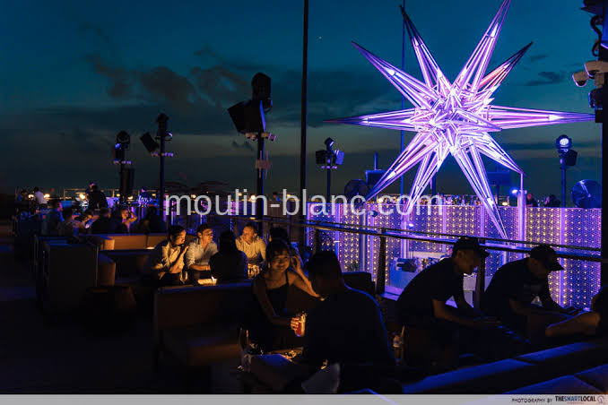 Exclusive Singapore Nightlife: Best Bars & Clubs Exclusive Singapore Nightlife: Best Bars & Clubs