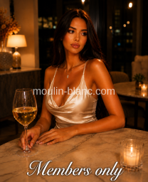 Martina 24 years Dubai