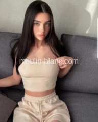 Nata 22 years Dubai
