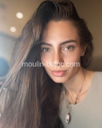 Aleksandra 22 years Paris